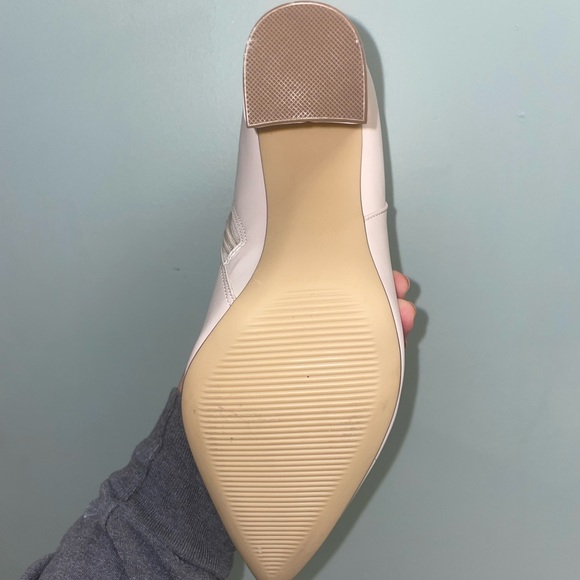 Just Fab White Booties - Picture 2 of 4
